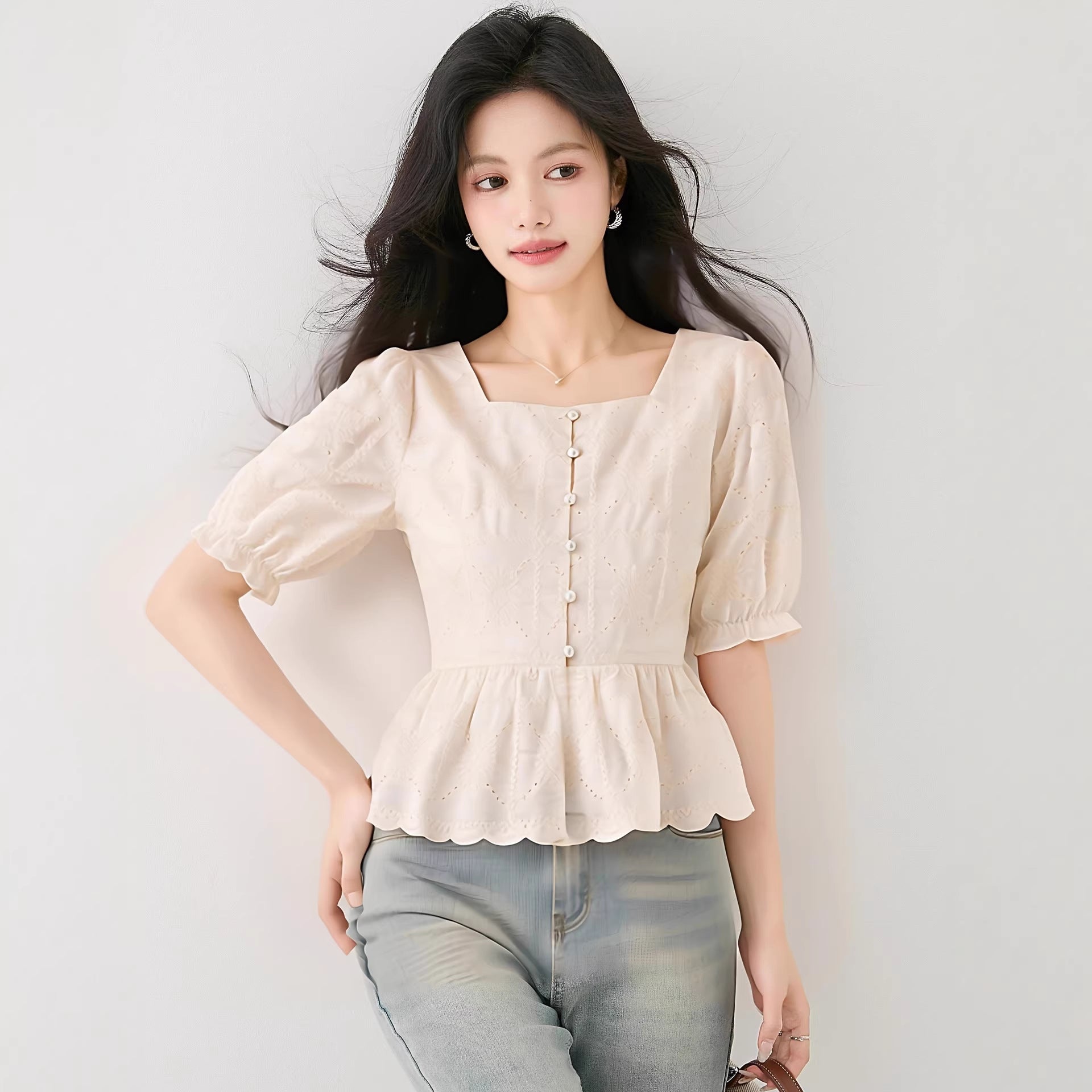 Chic Youthful Square Neck Short Sleeve Blouse for Women, Fitted Elegant Short Lace Top