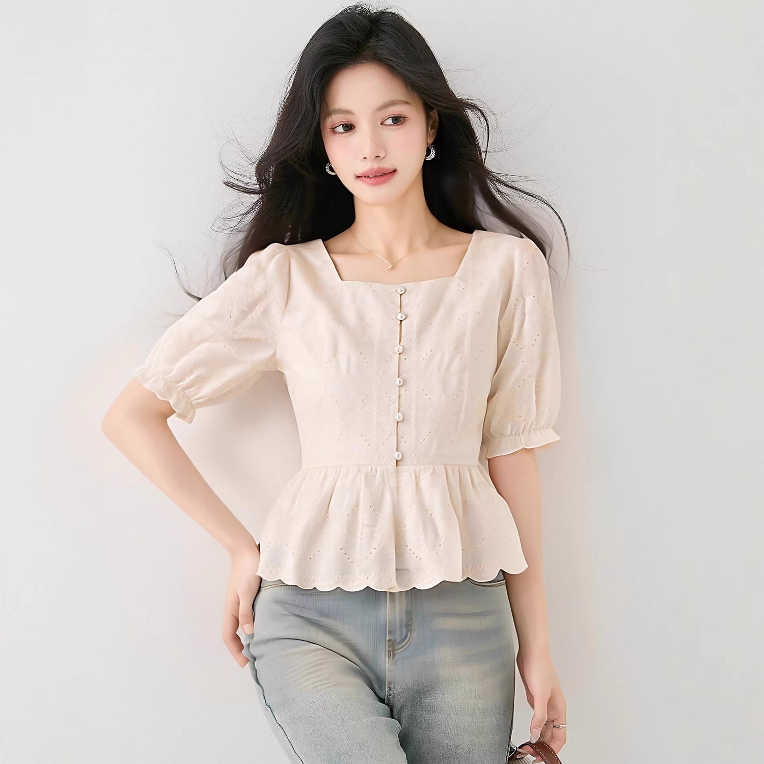 Chic Youthful Square Neck Short Sleeve Blouse for Women, Fitted Elegant Short Lace Top